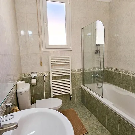 Townbeach With Private Pool