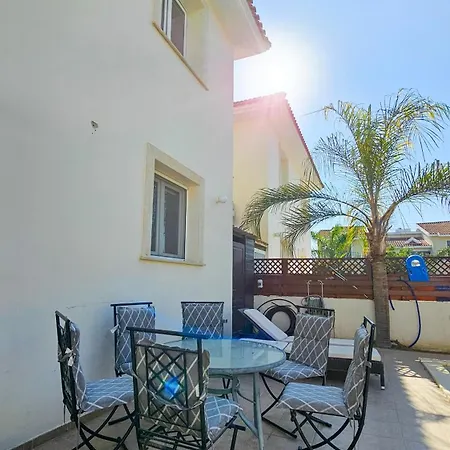 Townbeach With Private Pool Villa