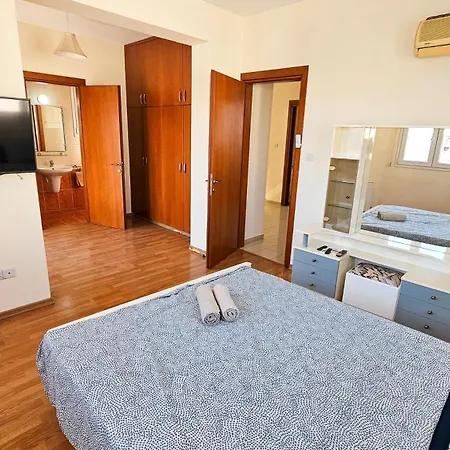 Townbeach With Private Pool *