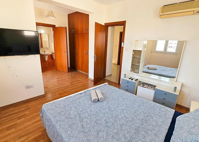 Townbeach With Private Pool *