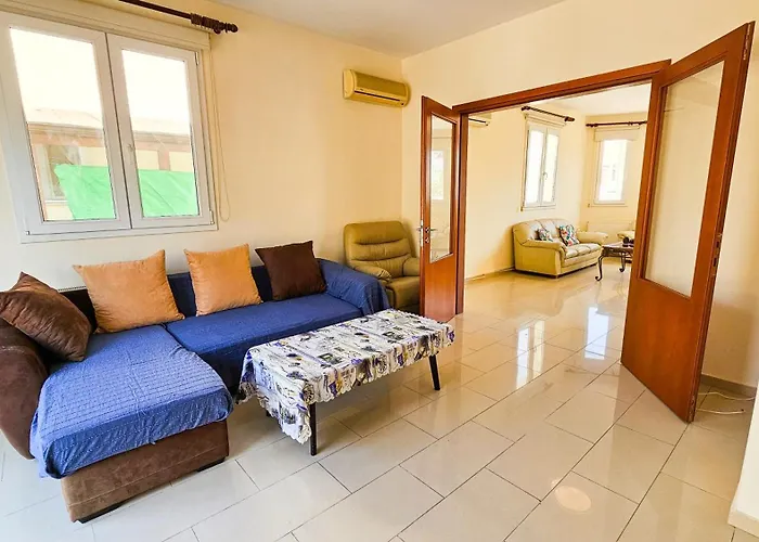 Townbeach With Private Pool Vila Voroklini